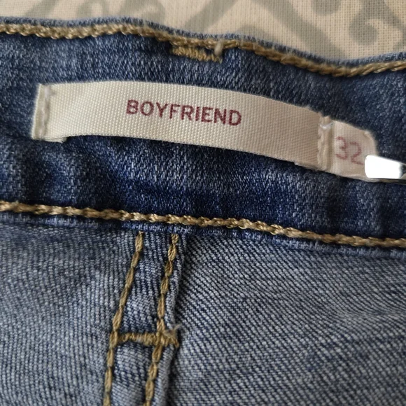 Levi's Women's Boyfriend Jeans - Blue - Picture 5 of 7